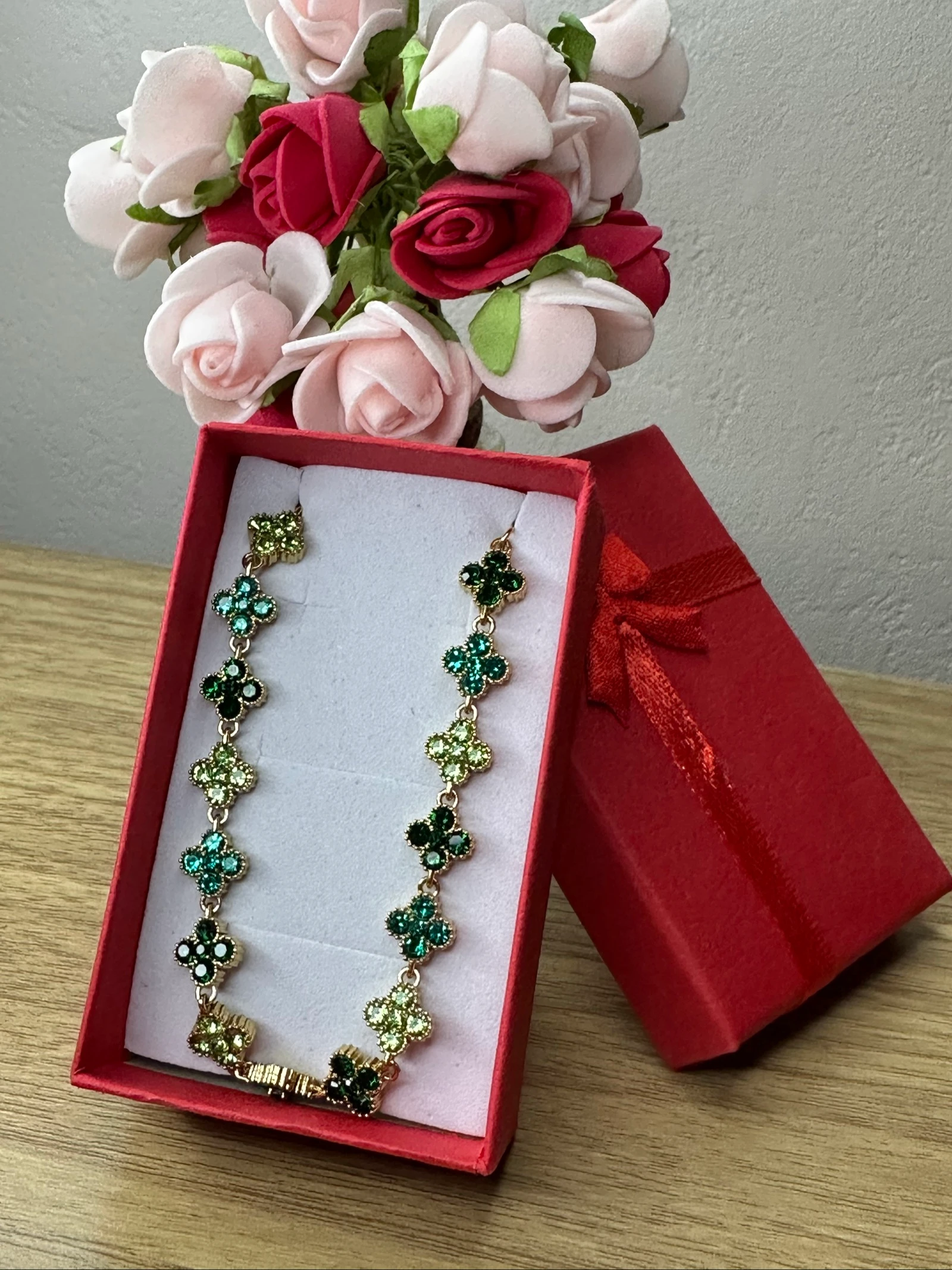 Green & Gold Rhinestone Clovers Bracelet - Stainless Steel (New) – photo 5